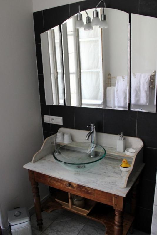 Le Tabellion Bed & Breakfast นัวเยร์ส-ซูร์-เซอไรน์ ภายนอก รูปภาพ