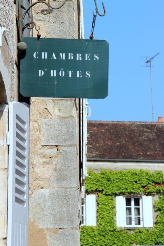 Le Tabellion Bed & Breakfast นัวเยร์ส-ซูร์-เซอไรน์ ภายนอก รูปภาพ